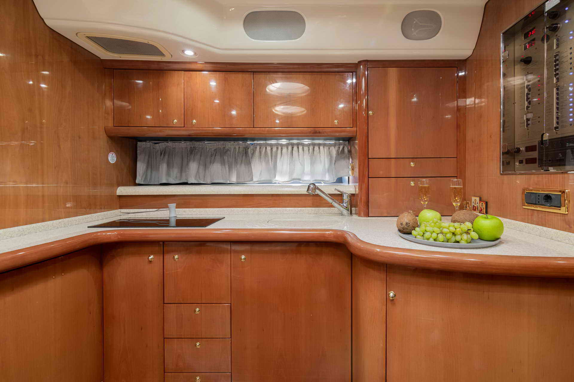 joyz_yachting_zakynthos_cruises_Zante_yachts
