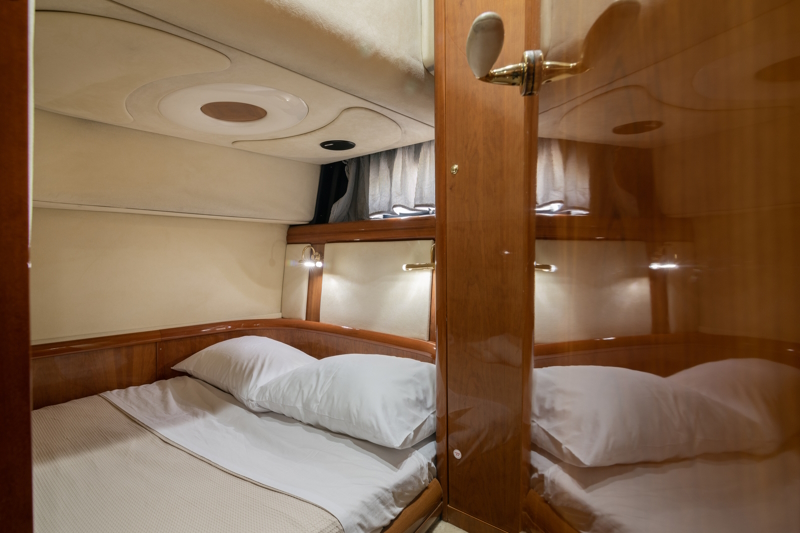 joyz_yachting_zakynthos_cruises_Zante_yachts